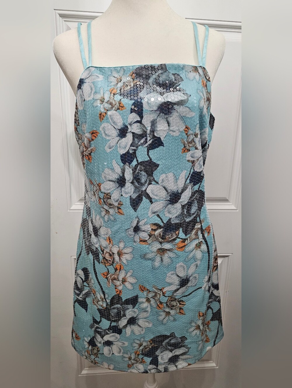NWT Venus Floral Sequin Mini Dress Size Small Blue Cocktail Party Dress
